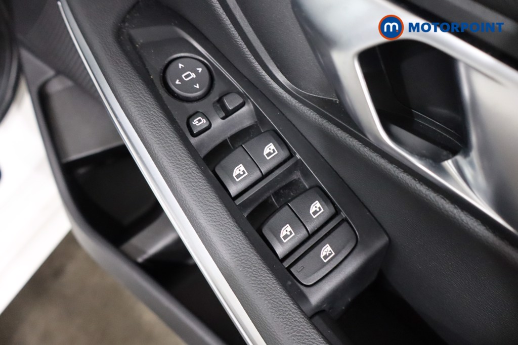 BMW 3 Series Sport Automatic Petrol Saloon - Stock Number (1591692) - 18th supplementary image