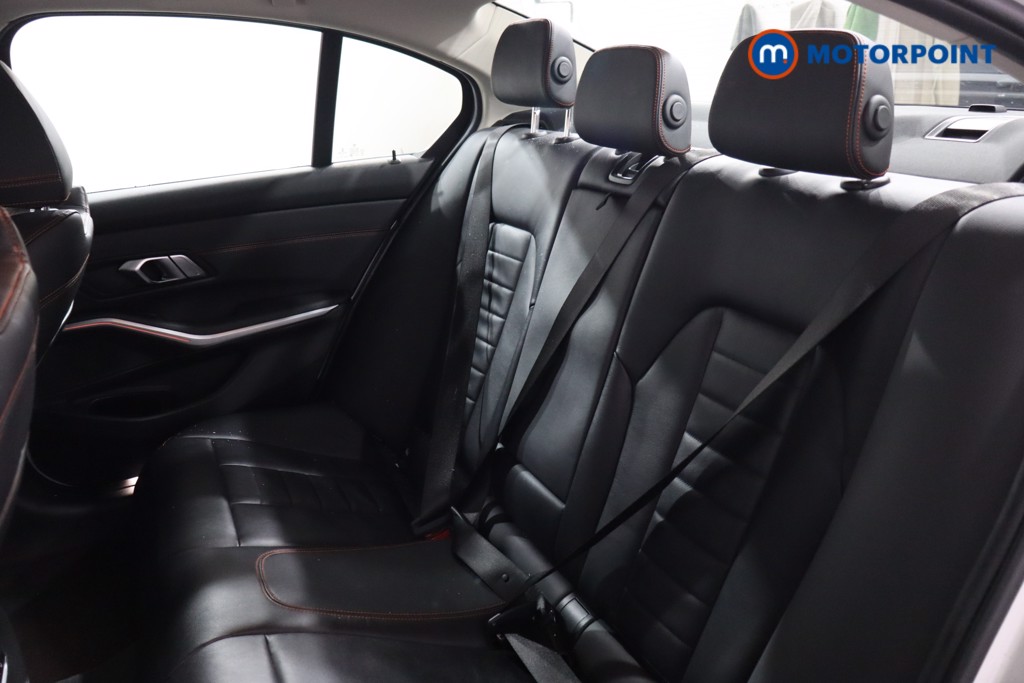 BMW 3 Series Sport Automatic Petrol Saloon - Stock Number (1591692) - 21st supplementary image