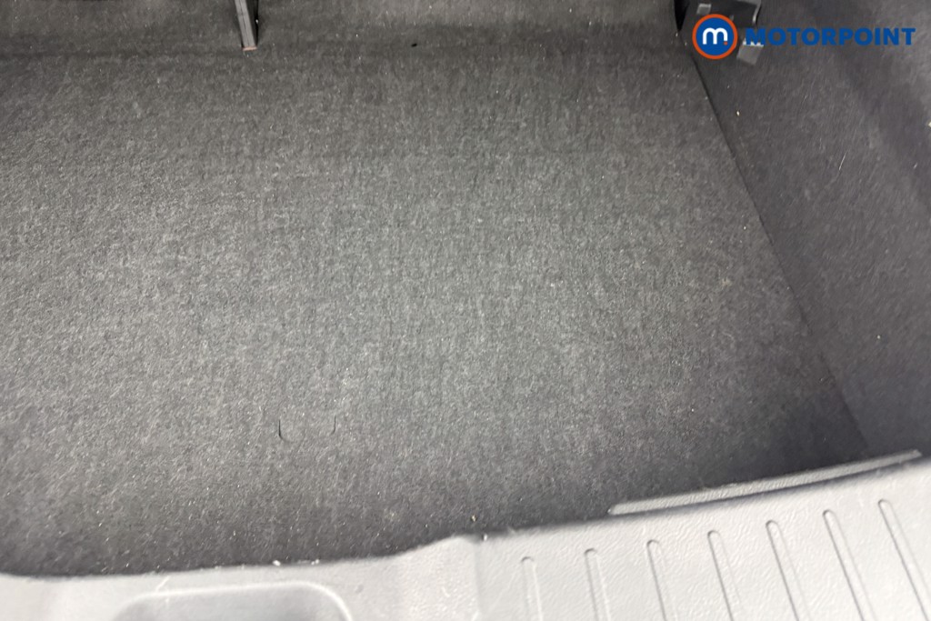 Nissan Juke Tekna-Plus Manual Petrol SUV - Stock Number (1593320) - 4th supplementary image