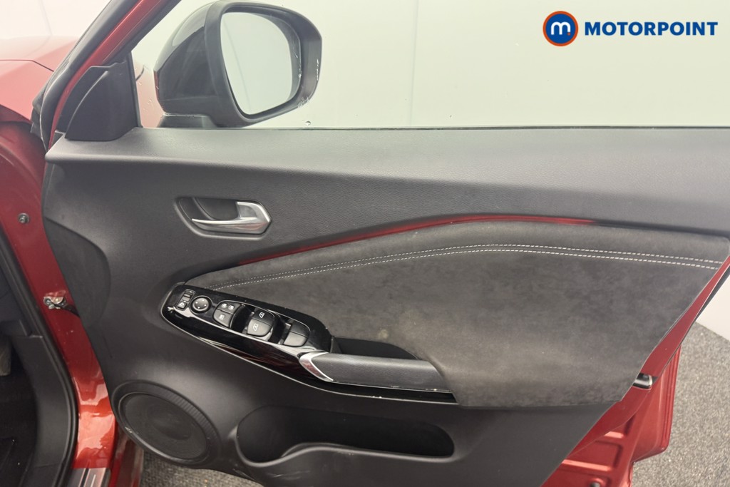 Nissan Juke Tekna-Plus Manual Petrol SUV - Stock Number (1593320) - 11th supplementary image