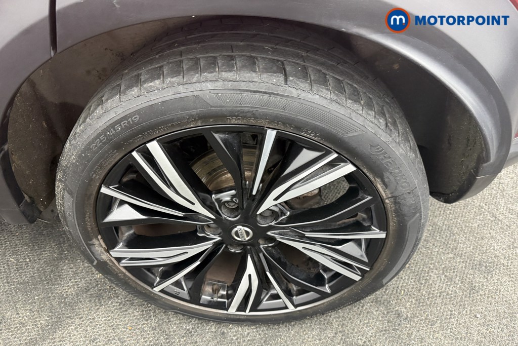 Nissan Juke Tekna-Plus Manual Petrol SUV - Stock Number (1593320) - 32nd supplementary image