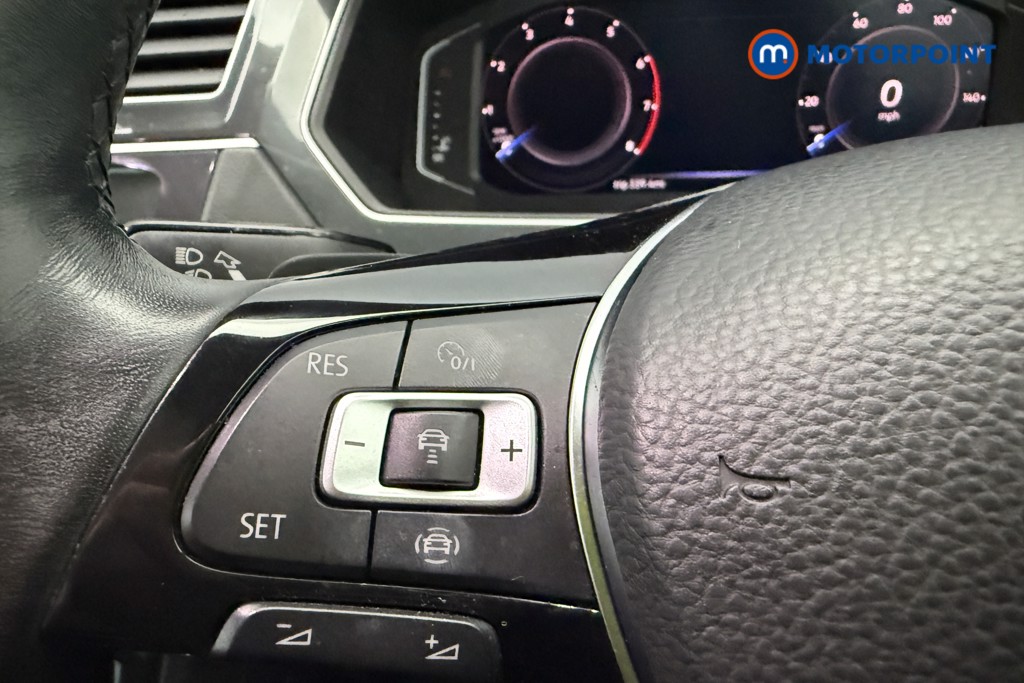 Volkswagen Tiguan SEL Automatic Petrol SUV - Stock Number (1594341) - 14th supplementary image