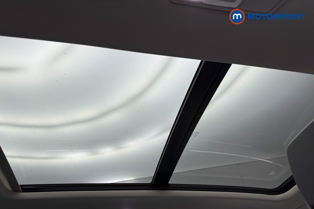 Volkswagen Tiguan SEL Automatic Petrol SUV - Stock Number (1594341) - 22nd supplementary image