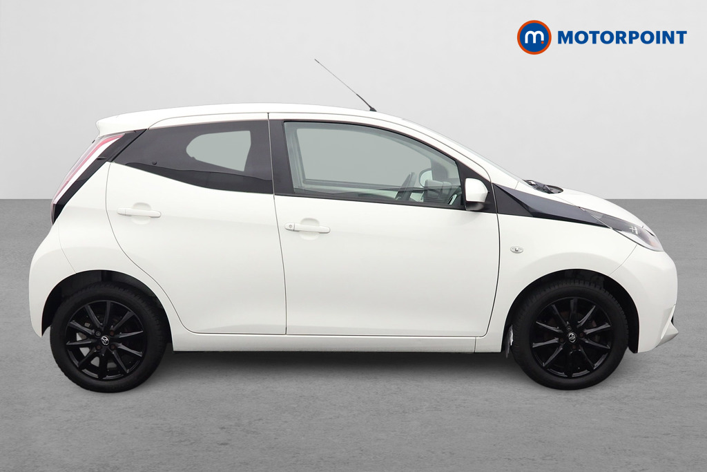 Toyota Aygo X-Style Manual Petrol Hatchback - Stock Number (1594495) - Drivers side