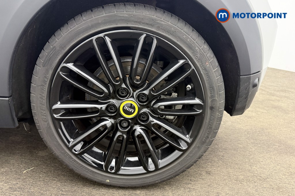 Mini Hatchback Cooper S Level 2 Automatic Electric Hatchback - Stock Number (1595020) - 14th supplementary image