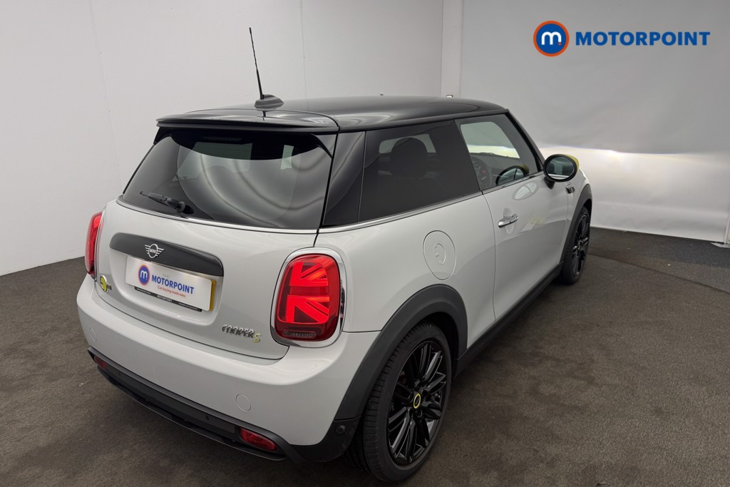 Mini Hatchback Cooper S Level 2 Automatic Electric Hatchback - Stock Number (1595020) - 18th supplementary image