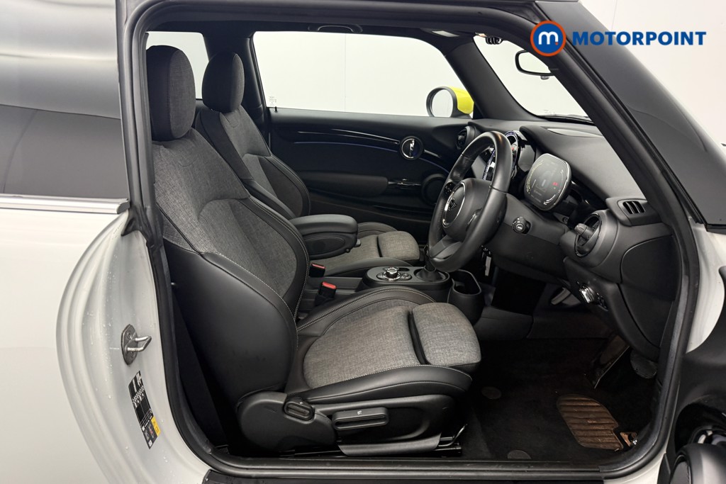 Mini Hatchback Cooper S Level 2 Automatic Electric Hatchback - Stock Number (1595020) - 1st supplementary image