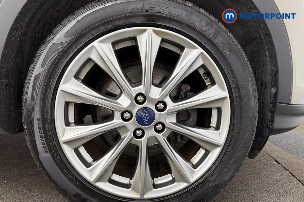 Ford Kuga Titanium Edition Manual Petrol SUV - Stock Number (1596591) - 11th supplementary image