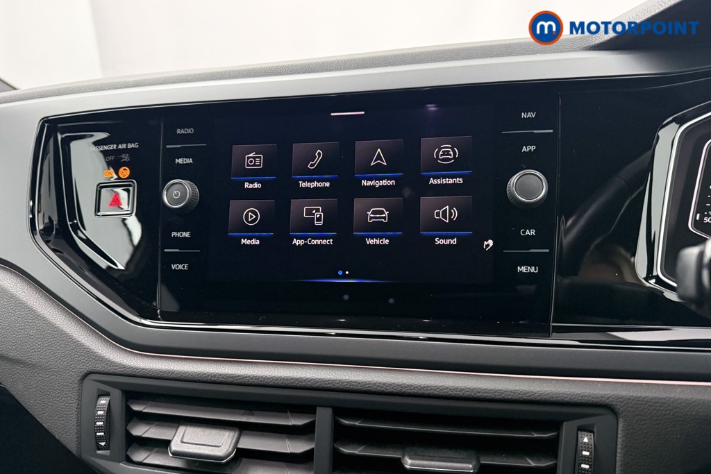 Volkswagen Polo R-Line Manual Petrol Hatchback - Stock Number (1599306) - 6th supplementary image