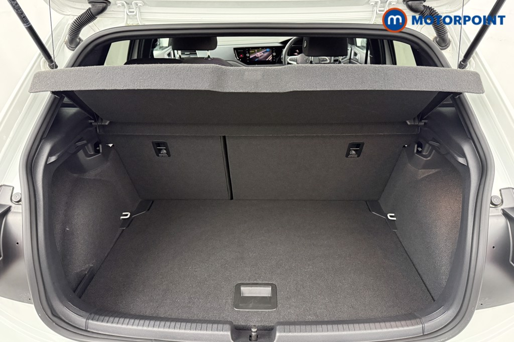 Volkswagen Polo R-Line Manual Petrol Hatchback - Stock Number (1599306) - 25th supplementary image