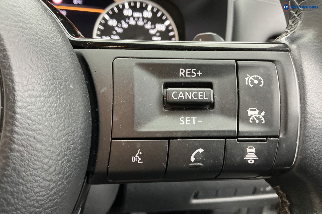 Nissan Qashqai Acenta Premium Automatic Petrol SUV - Stock Number (1603579) - 24th supplementary image