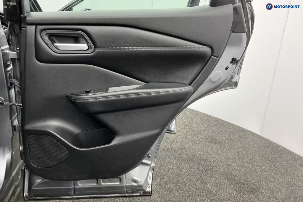 Nissan Qashqai Acenta Premium Automatic Petrol SUV - Stock Number (1603579) - 28th supplementary image