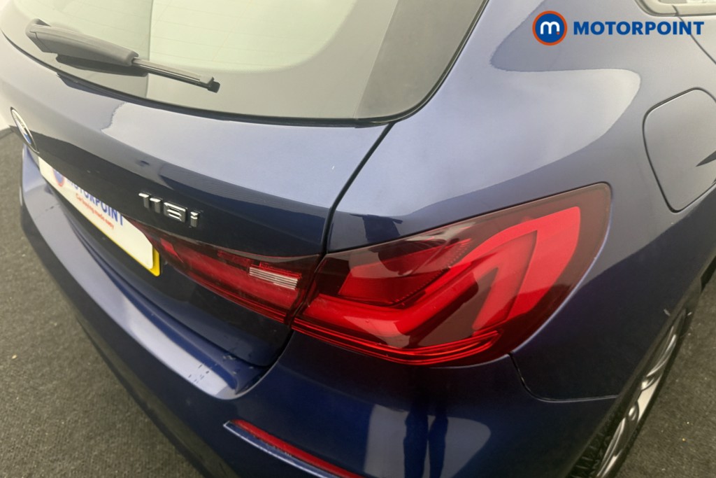 BMW 1 Series SE Automatic Petrol Hatchback - Stock Number (1605682) - 4th supplementary image