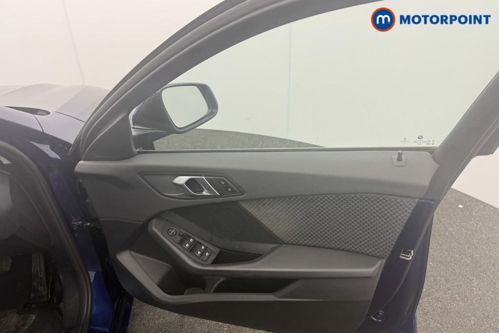 BMW 1 Series SE Automatic Petrol Hatchback - Stock Number (1605682) - 9th supplementary image