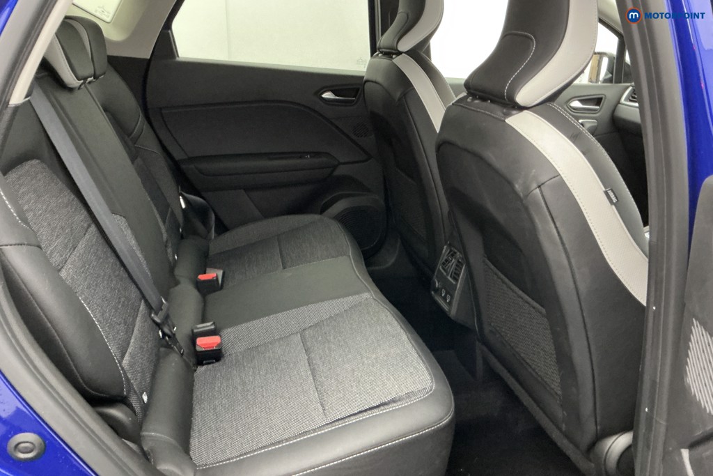 Renault Captur Techno Automatic Petrol-Electric Hybrid SUV - Stock Number (1605685) - 7th supplementary image