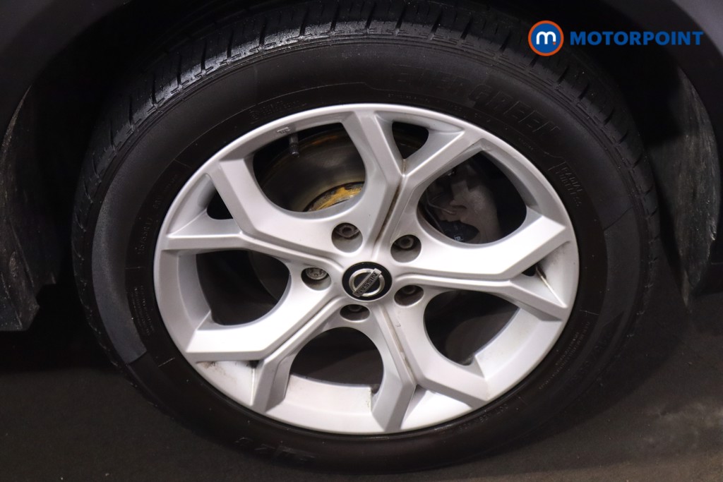 Nissan Juke N-Connecta Manual Petrol SUV - Stock Number (1607482) - 24th supplementary image