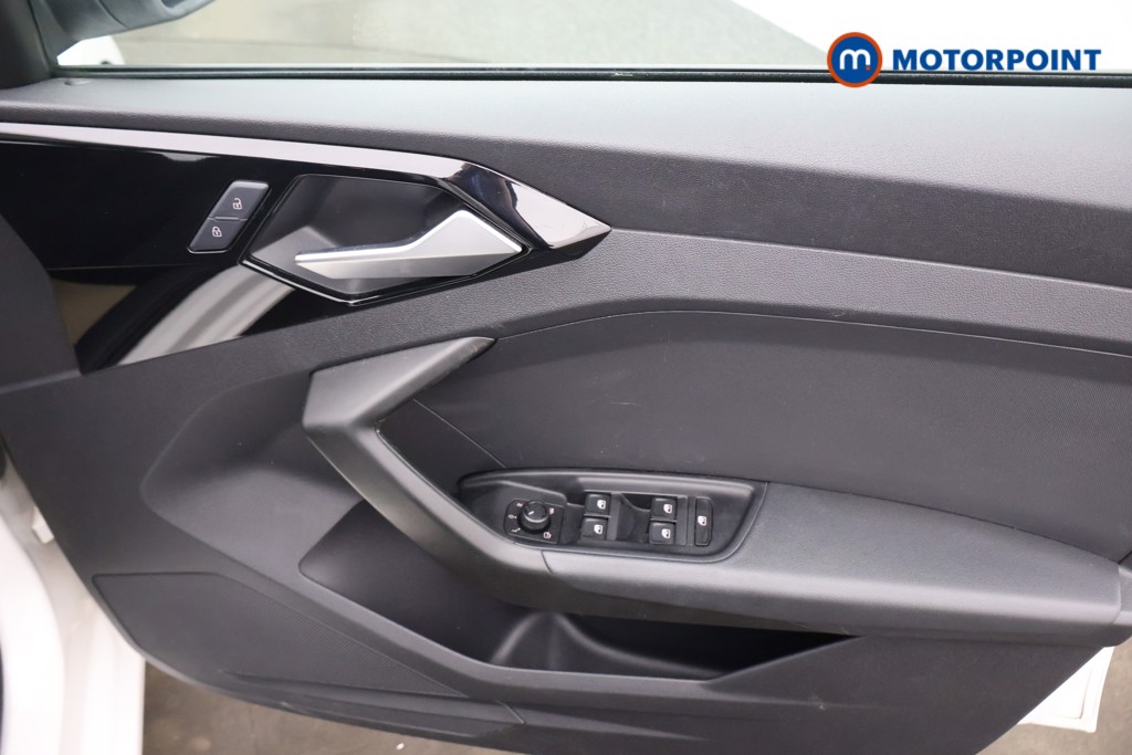 Audi A1 Technik Manual Petrol Hatchback - Stock Number (1608106) - 11th supplementary image