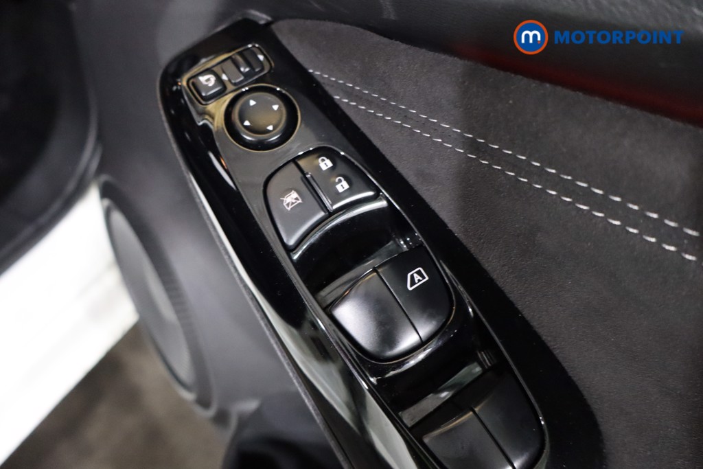 Nissan Juke Tekna-Plus Automatic Petrol SUV - Stock Number (1608175) - 18th supplementary image