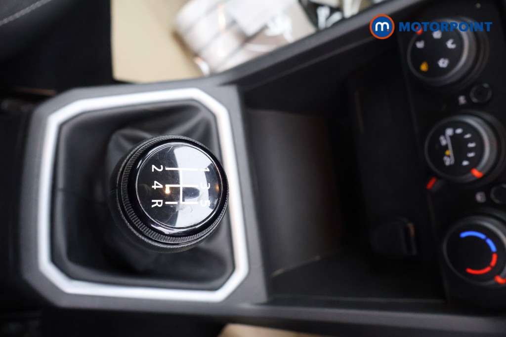 Dacia Sandero Expression Manual Petrol Hatchback - Stock Number (1608389) - 6th supplementary image