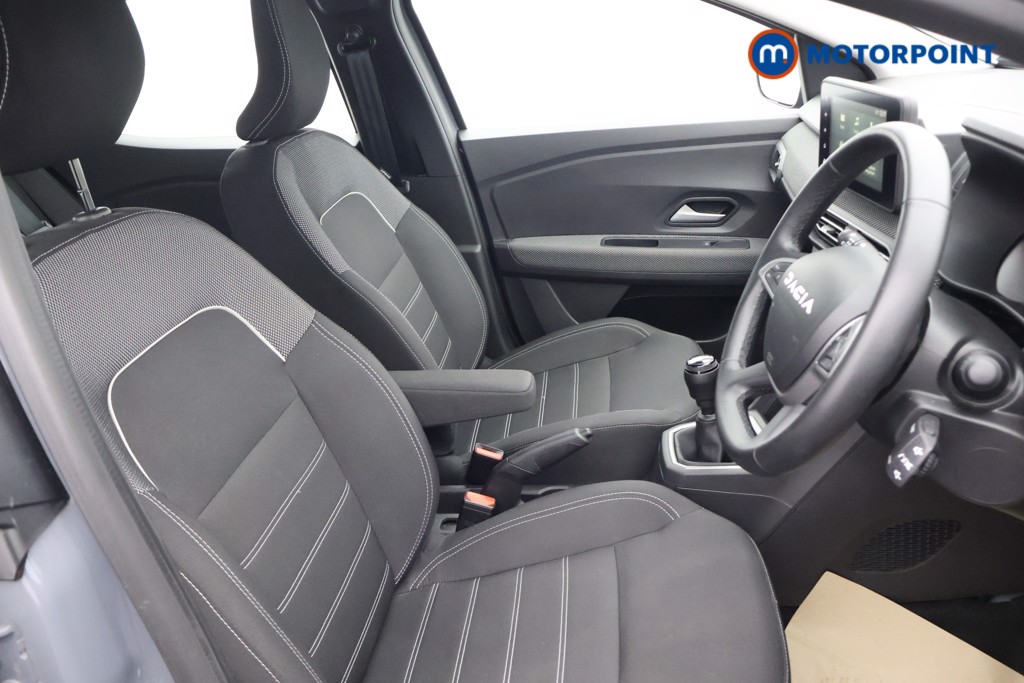 Dacia Sandero Expression Manual Petrol Hatchback - Stock Number (1608389) - 11th supplementary image