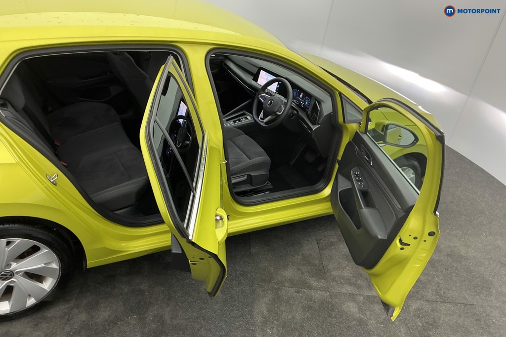 Volkswagen Golf Style Automatic Petrol Hatchback - Stock Number (1608417) - 6th supplementary image