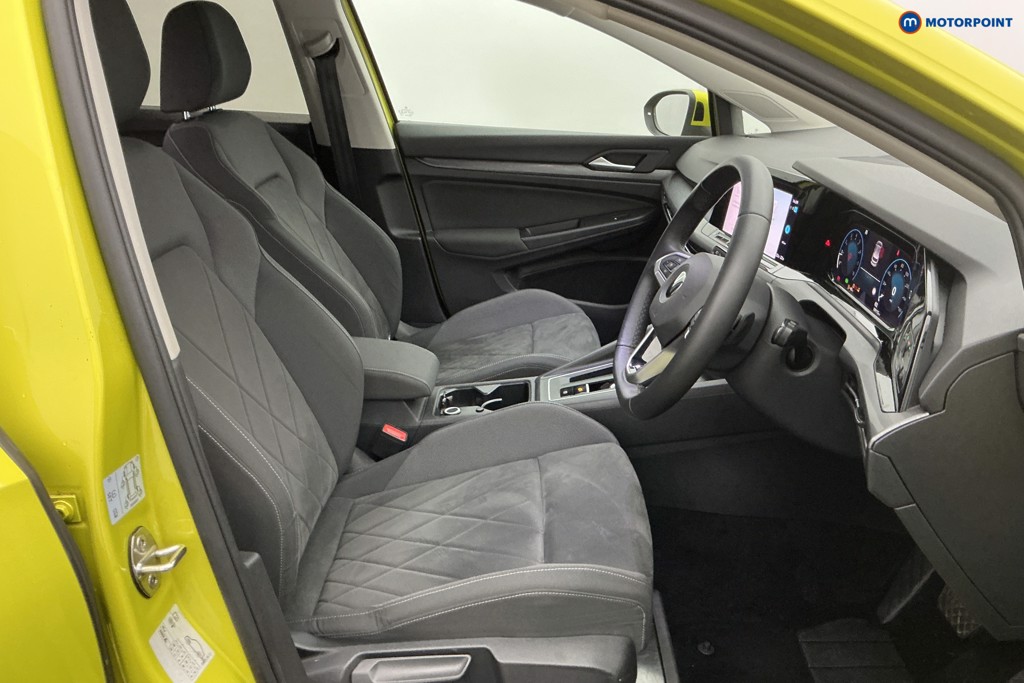 Volkswagen Golf Style Automatic Petrol Hatchback - Stock Number (1608417) - 8th supplementary image