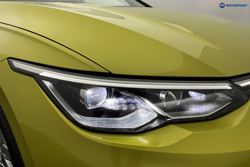 Volkswagen Golf Style Automatic Petrol Hatchback - Stock Number (1608417) - 32nd supplementary image