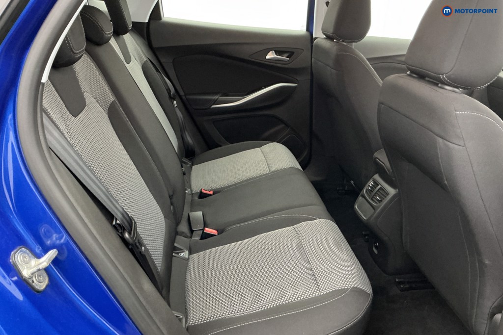 Vauxhall Grandland X Se Premium Manual Diesel SUV - Stock Number (1608418) - 6th supplementary image
