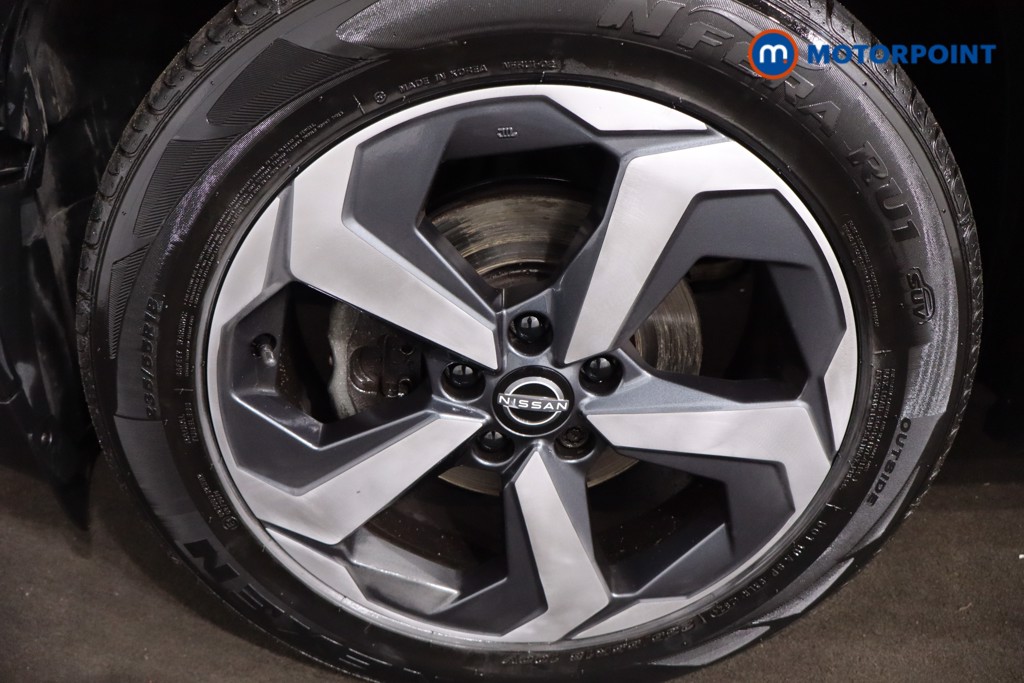 Nissan Qashqai N-Connecta Manual Petrol SUV - Stock Number (1608525) - 11th supplementary image