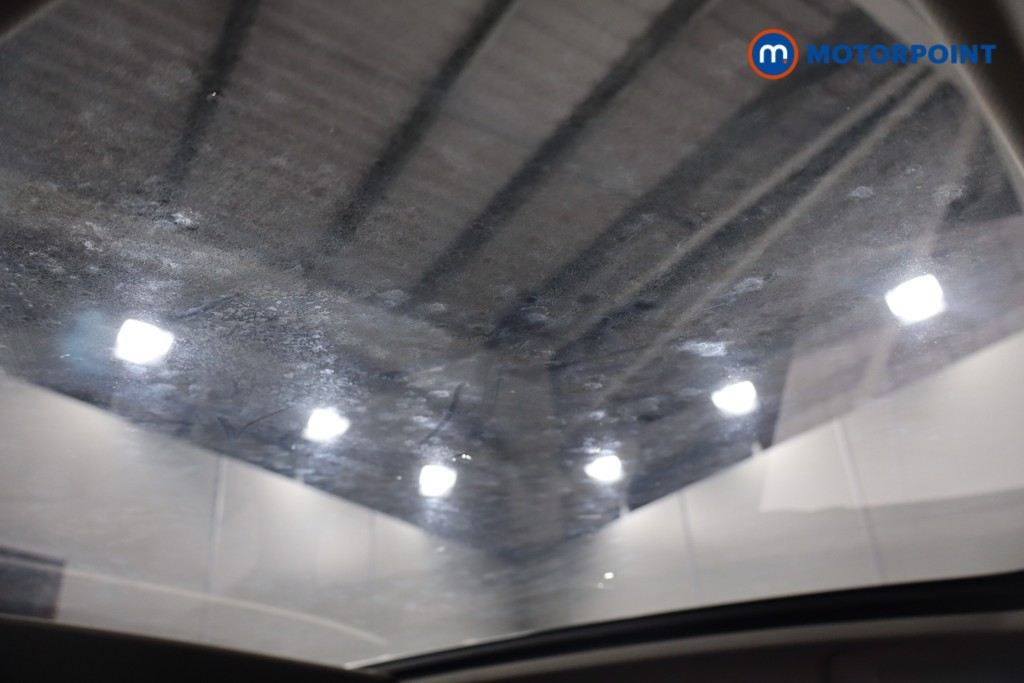 Nissan Qashqai N-Connecta Manual Petrol SUV - Stock Number (1608525) - 27th supplementary image