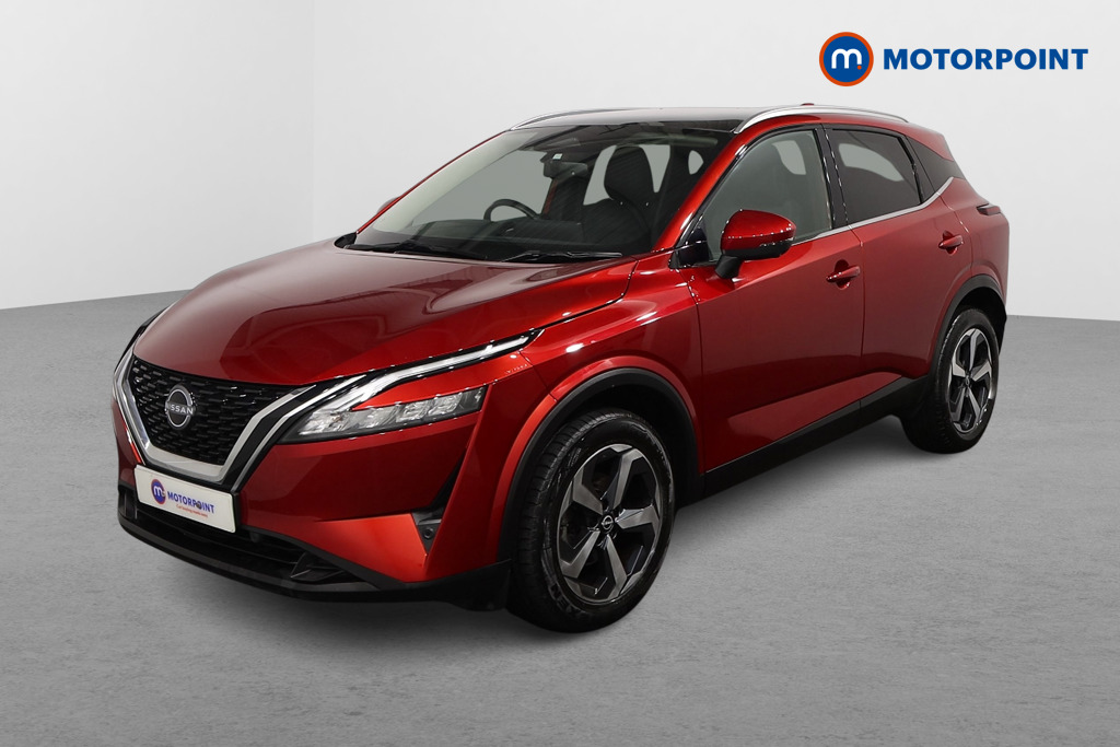 Nissan Qashqai N-Connecta Manual Petrol SUV - Stock Number (1608525) - Passenger side front corner