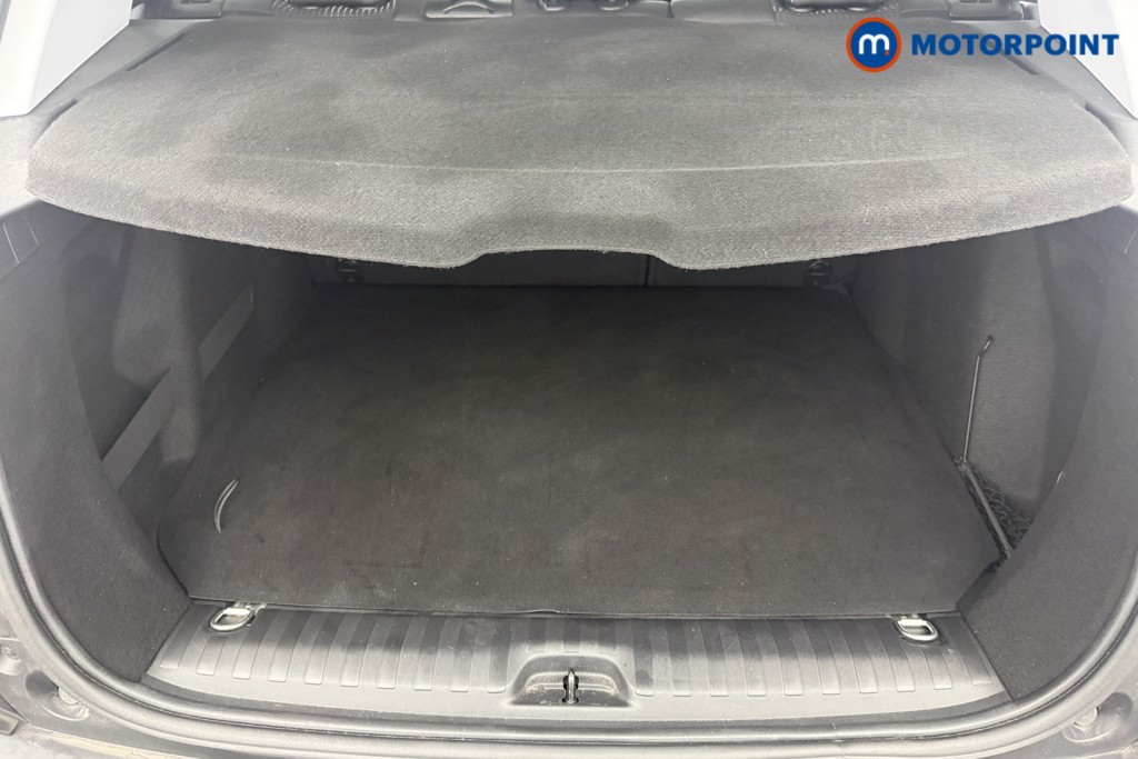 Peugeot 2008 Allure Premium Manual Petrol SUV - Stock Number (1609283) - 3rd supplementary image