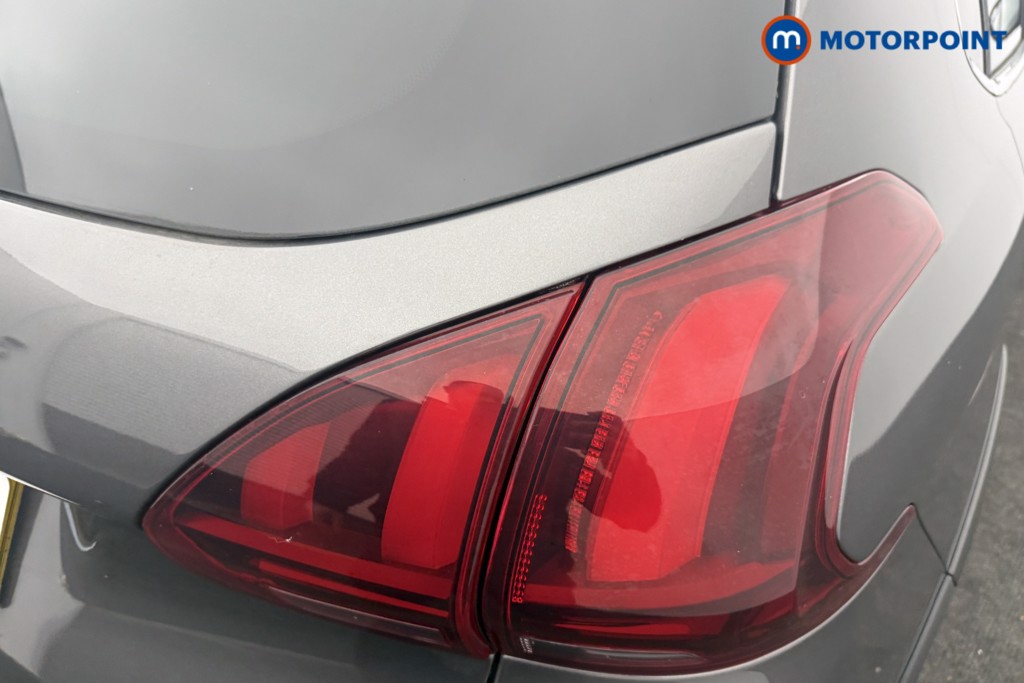 Peugeot 2008 Allure Premium Manual Petrol SUV - Stock Number (1609283) - 4th supplementary image