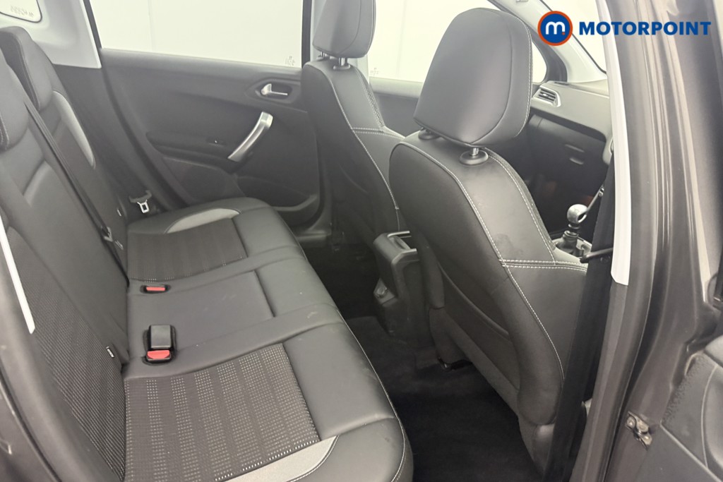 Peugeot 2008 Allure Premium Manual Petrol SUV - Stock Number (1609283) - 7th supplementary image