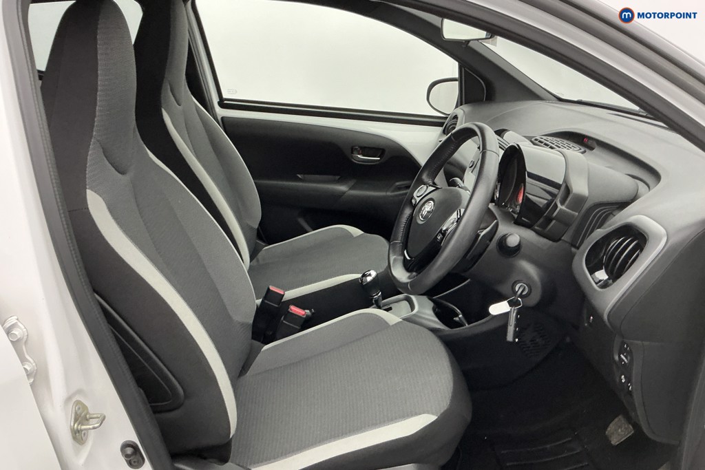 Toyota Aygo X-Trend Automatic Petrol Hatchback - Stock Number (1609579) - 8th supplementary image