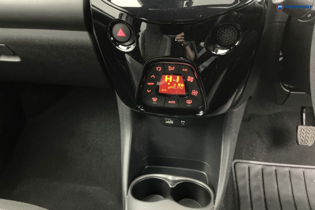 Toyota Aygo X-Trend Automatic Petrol Hatchback - Stock Number (1609579) - 18th supplementary image