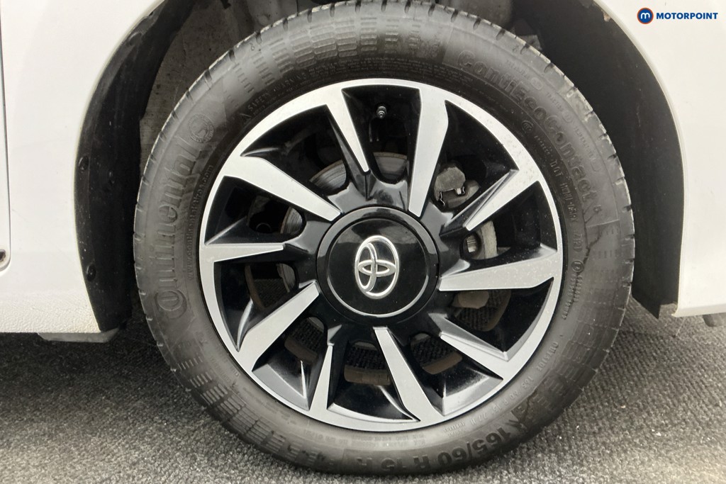 Toyota Aygo X-Trend Automatic Petrol Hatchback - Stock Number (1609579) - 38th supplementary image