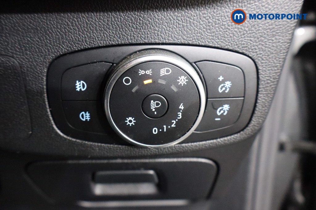 Ford Focus Active Edition Manual Petrol Estate - Stock Number (1609732) - 17th supplementary image