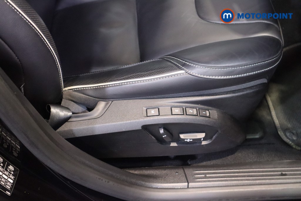 Volvo V40 R Design Edition Automatic Petrol Hatchback - Stock Number (1609869) - 17th supplementary image