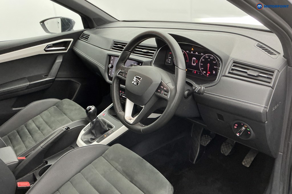 Seat Arona Xcellence Lux Manual Petrol SUV - Stock Number (1609906) - 7th supplementary image