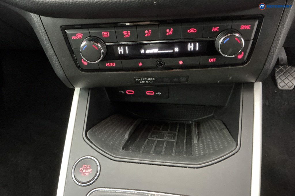 Seat Arona Xcellence Lux Manual Petrol SUV - Stock Number (1609906) - 16th supplementary image