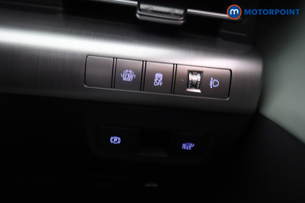 Hyundai Kona Ultimate Automatic Petrol-Electric Hybrid SUV - Stock Number (1610943) - 5th supplementary image