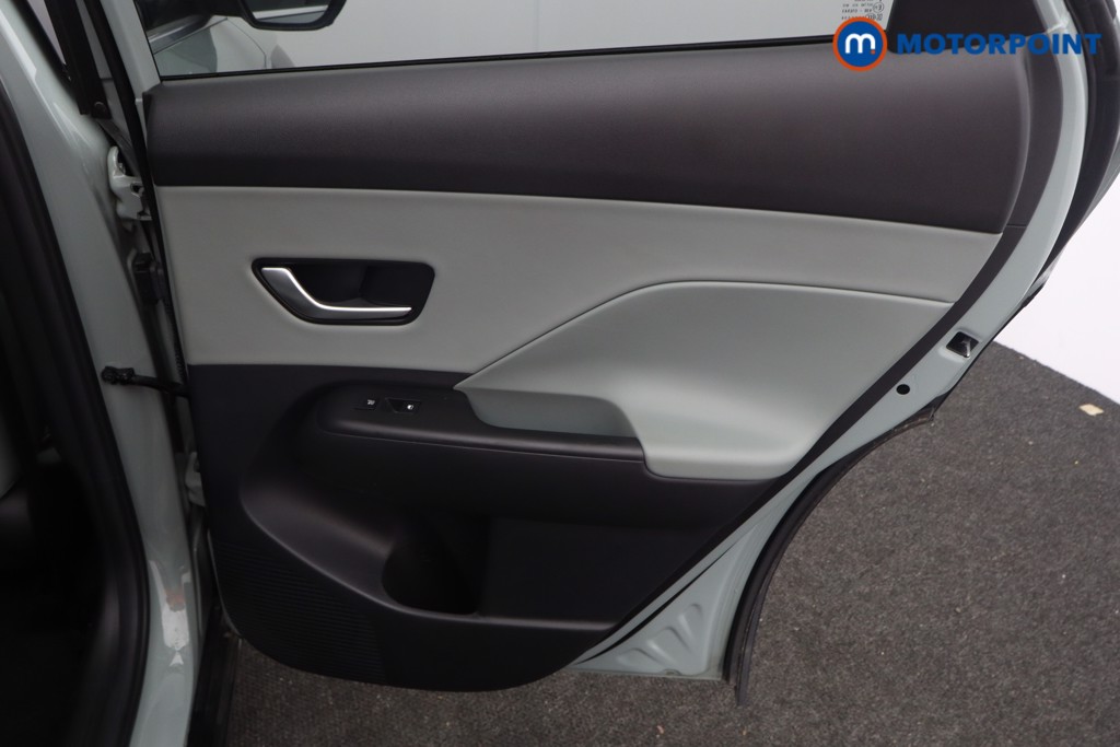 Hyundai Kona Ultimate Automatic Petrol-Electric Hybrid SUV - Stock Number (1610943) - 18th supplementary image