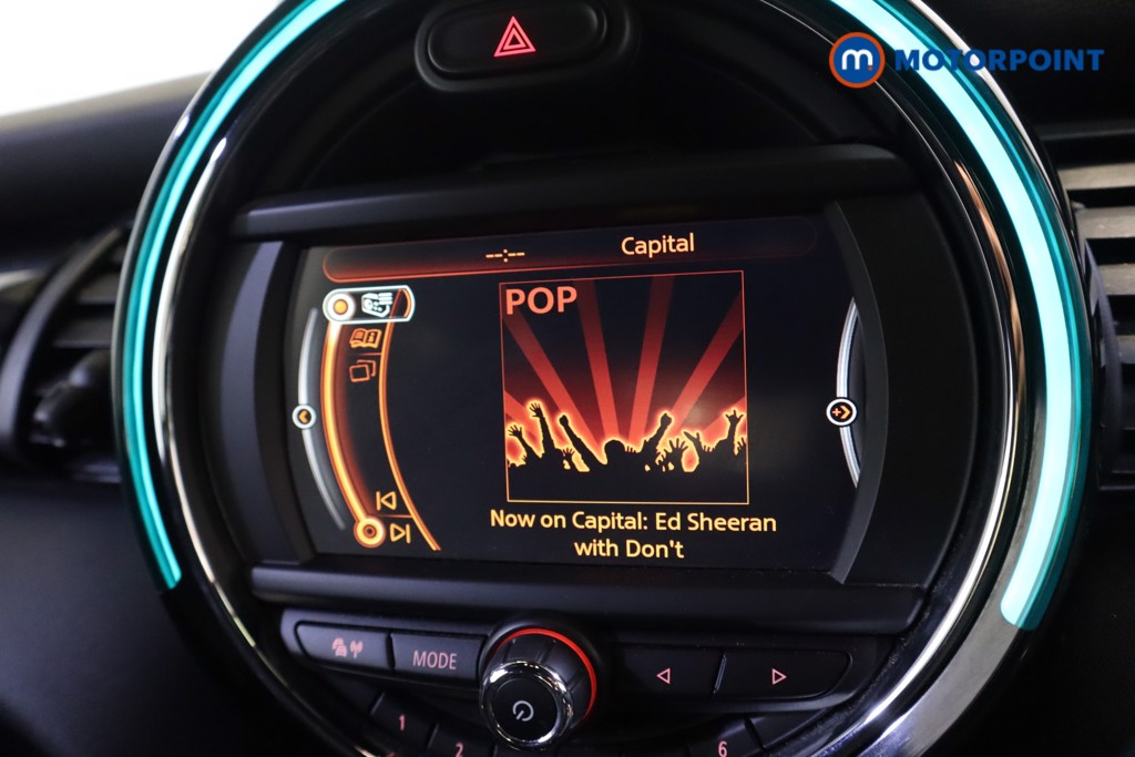 Mini Hatchback Cooper Manual Petrol Hatchback - Stock Number (1611452) - 2nd supplementary image