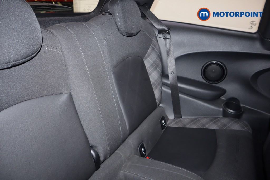 Mini Hatchback Cooper Manual Petrol Hatchback - Stock Number (1611452) - 20th supplementary image