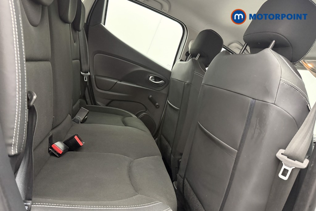 Renault Clio Play Manual Petrol Hatchback - Stock Number (1611480) - 7th supplementary image