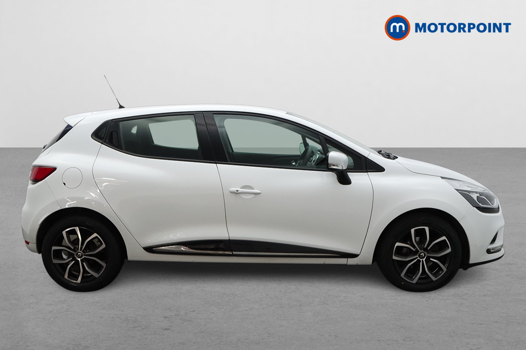 Renault Clio Play Manual Petrol Hatchback - Stock Number (1611480) - Drivers side