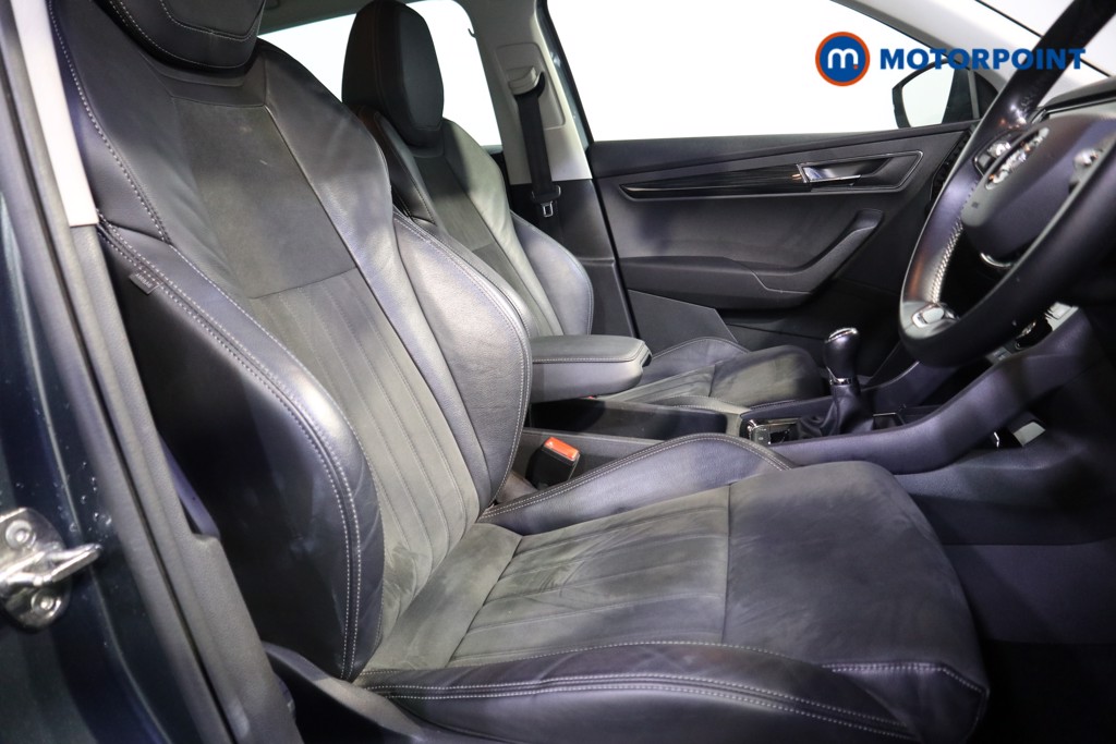 Skoda Karoq Se L Manual Petrol SUV - Stock Number (1611519) - 15th supplementary image