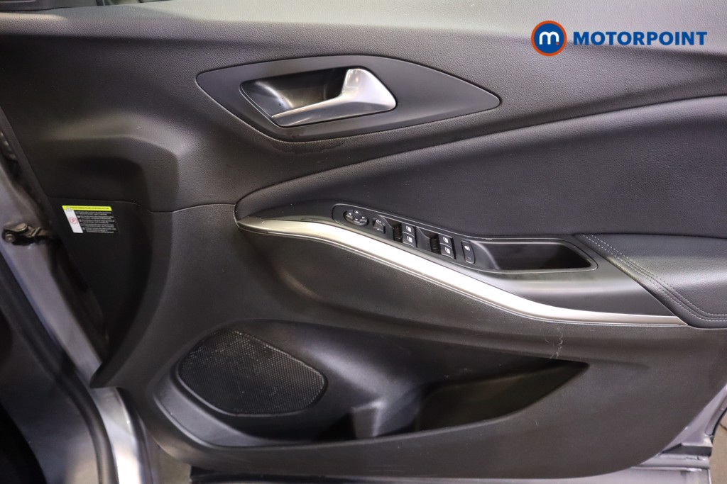 Vauxhall Grandland Ultimate Automatic Diesel SUV - Stock Number (1611965) - 9th supplementary image