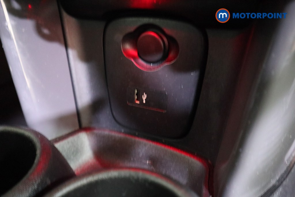 Mini Hatchback Cooper Sport Automatic Petrol Hatchback - Stock Number (1612079) - 9th supplementary image